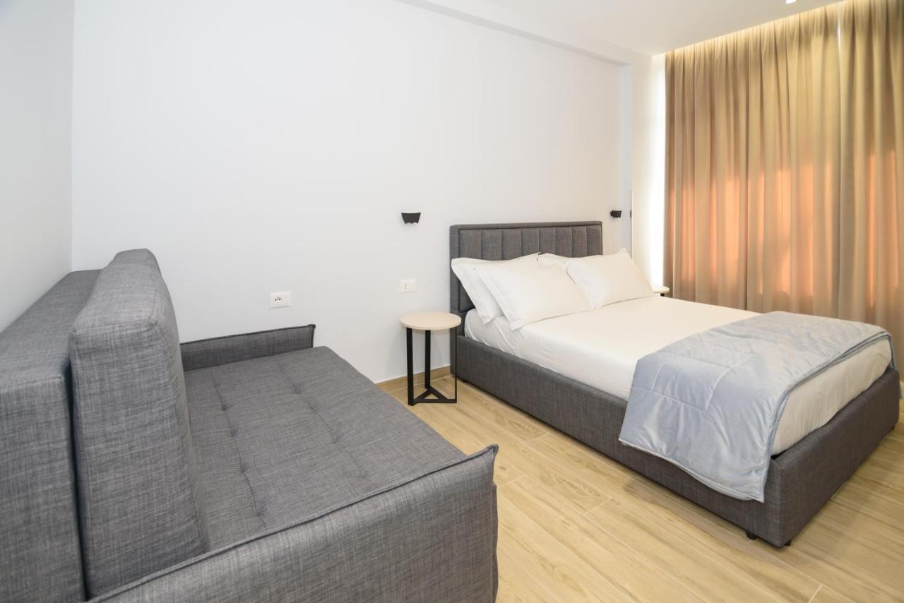 Palm Side Hotel Vlorë 외부 사진