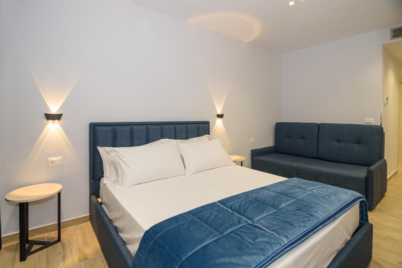 Palm Side Hotel Vlorë 외부 사진