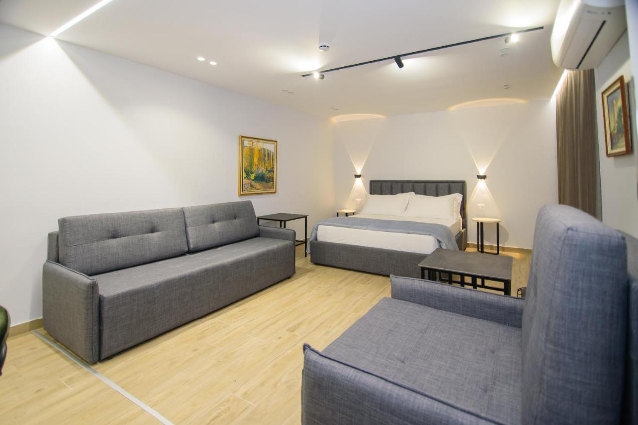 Palm Side Hotel Vlorë 외부 사진