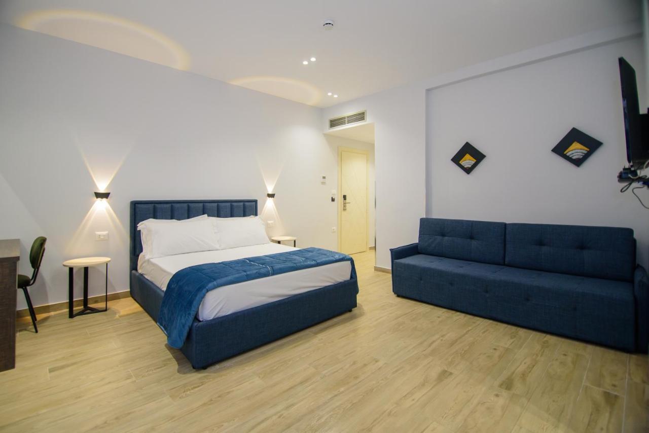 Palm Side Hotel Vlorë 외부 사진