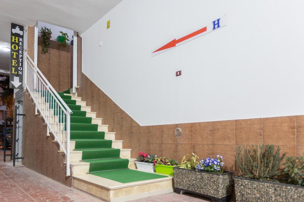 Palm Side Hotel Vlorë 외부 사진
