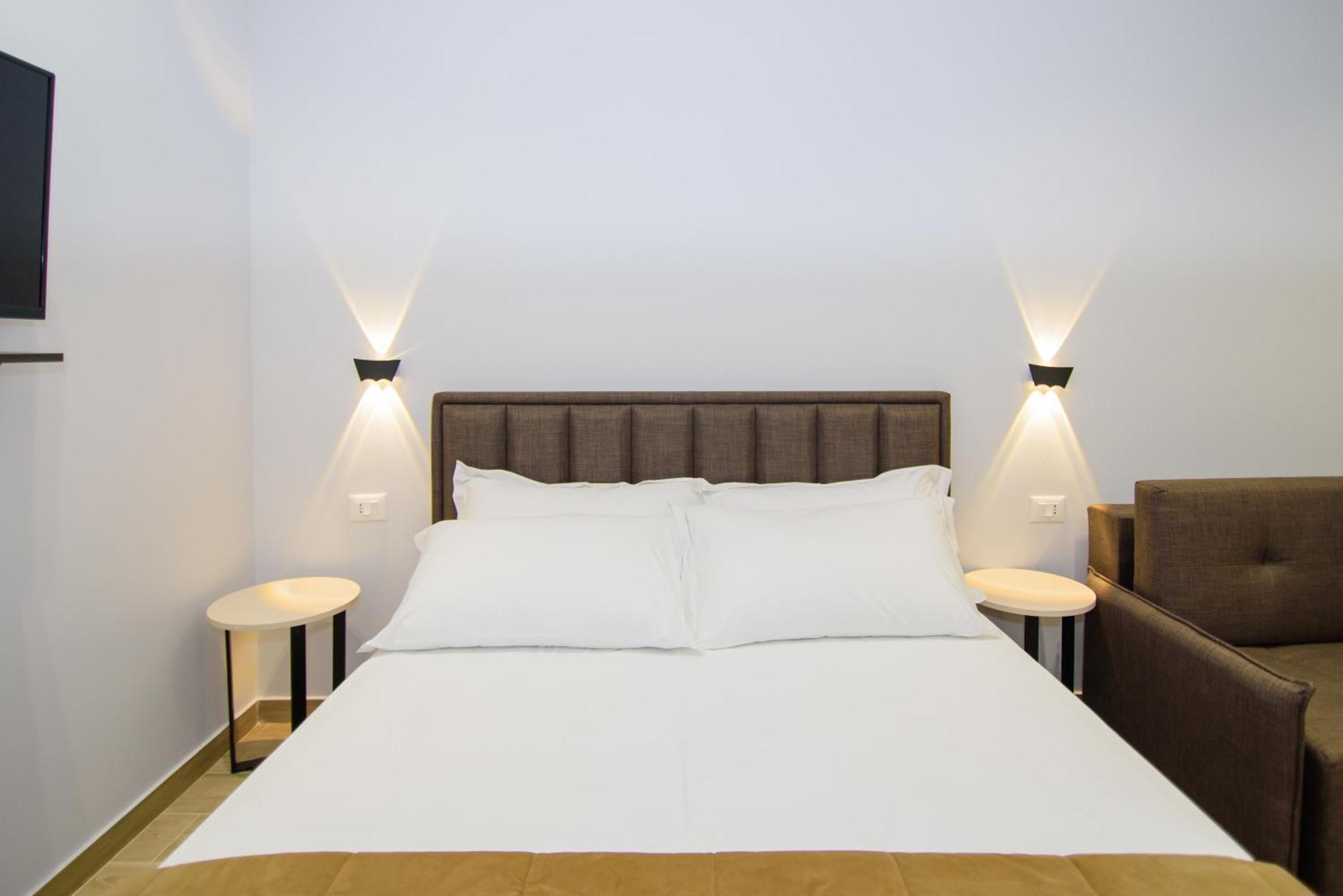Palm Side Hotel Vlorë 객실 사진